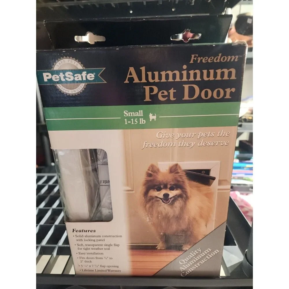Petsafe Freedom Dog‎ Door, small (Petsafe) Easy Installation